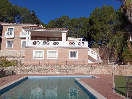 Villa te koop in Spanje - Cataloni - Tarragona - Tortosa -  669.000