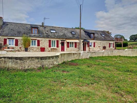 Landhuis te koop in Frankrijk - Pays de la Loire - Mayenne - TORCE-VIVIERS-EN-CHARNIE -  269.000