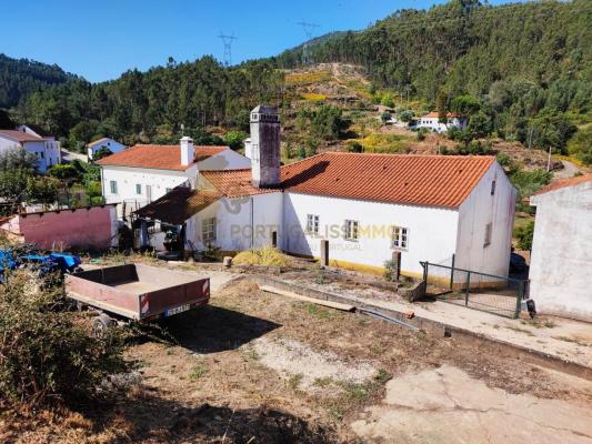 Landhuis te koop in Portugal - Santarm - Ferreira do Zzere - Nossa Senhora do Pranto -  195.000