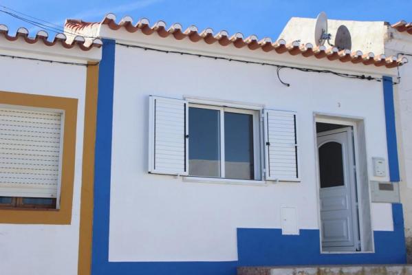 Townhouse for sale in Portugal - Beja - Cuba - Vila Ruiva -  67.500