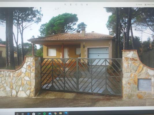 Spanien ~ Catalua ~ Girona ~ Hinterland - Bungalow