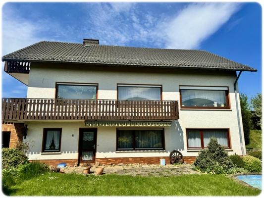 House for sale in Germany - Hessen - Sauerland - Vhl -  249.000