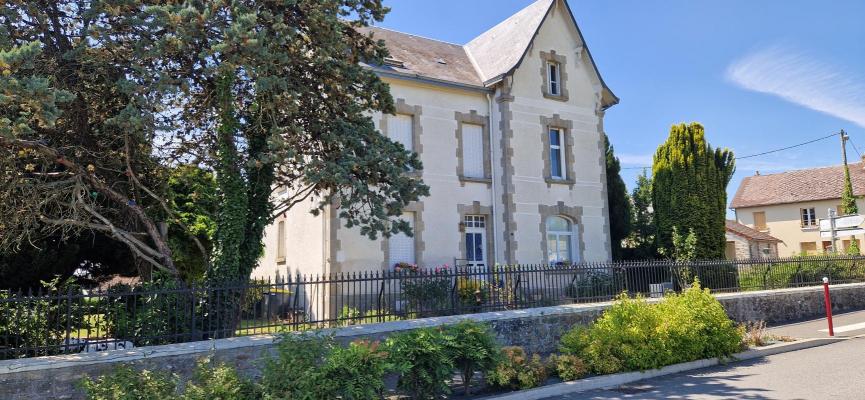 Maison de Caractre for sale in France - Limousin - Creuse - Chamborand -  349.000