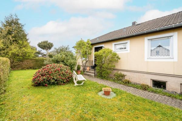 House for sale in Germany - Rheinland-Pfalz - Eifel - Kelberg -  239.000