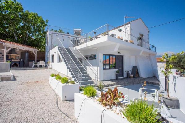 Villa te koop in Griekenland - Kreta - Xirosterni -  480.000
