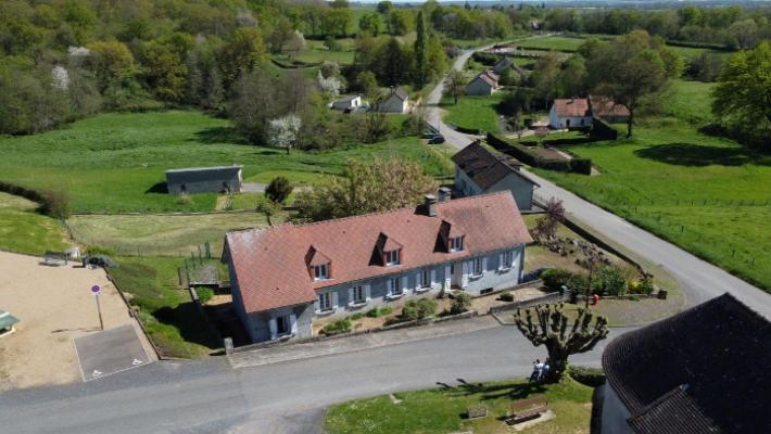 Frankreich ~ Bourgogne ~ 71 - Sane-et-Loire - Bauernhaus