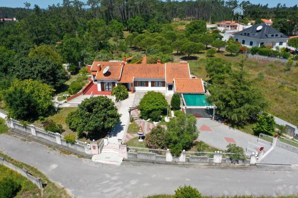 Portugal - Leiria - Leiria - Coimbro