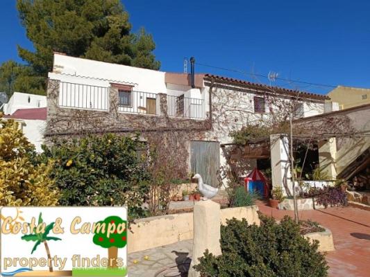 Spanje ~ Valencia (Regio) ~ Castelln ~ Costa Azahar (N) ~ Kust - (Woon)boerderij Finca