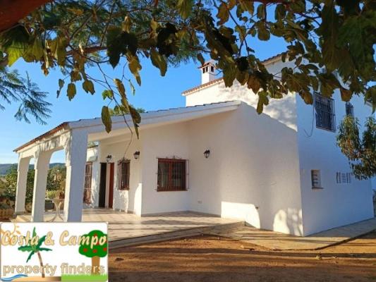 Spanje ~ Valencia (Regio) ~ Castelln ~ Costa Azahar (N) ~ Kust - (Woon)boerderij Finca