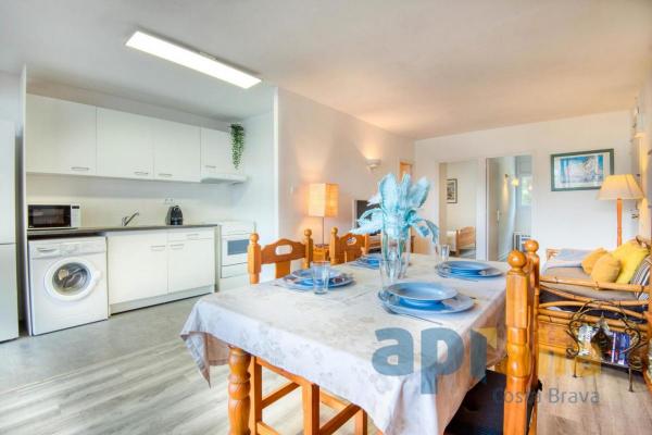 Spanje ~ Cataloni ~ Gerona ~ Costa Brava ~ Kust - Appartement