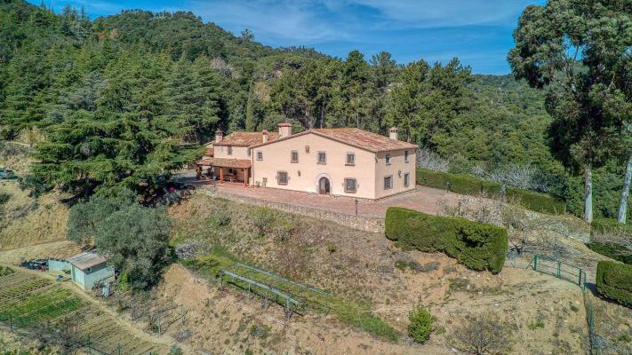 Spanje ~ Cataloni ~ Barcelona ~ Binnenland - Landhuis Finca