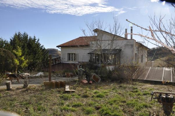 Meergezinswoning te koop in Itali - Abruzzen / Abruzzo - Vicoli -  185.000