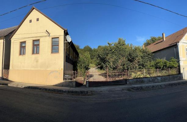 Hongarije ~ Pannonia (West) ~ Baranya (Pcs) - (Woon)boerderij