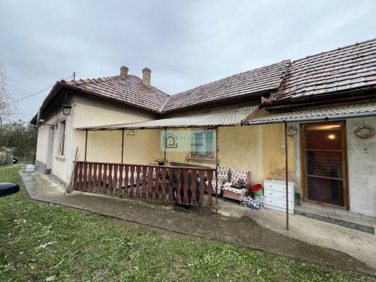 Hongarije ~ Eger-Tokaj (Noord) ~ Borsod-Abaj-Zempln - Woonhuis