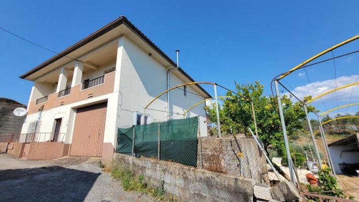 (Woon)boerderij te koop in Portugal - Castelo Branco - Proena-a-Nova - Peral -  180.000