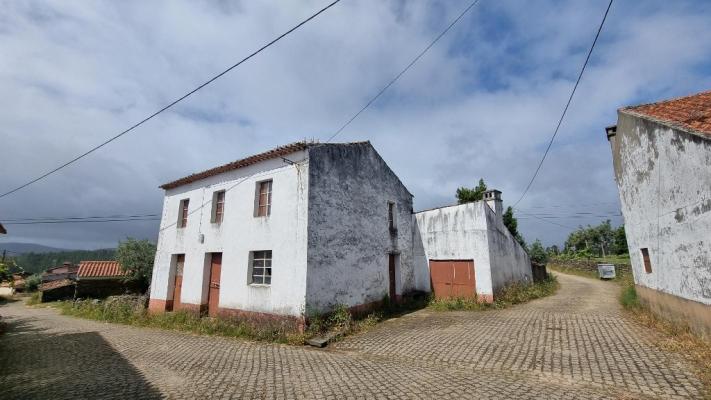 Portugal ~ Castelo Branco - Renovatie-object