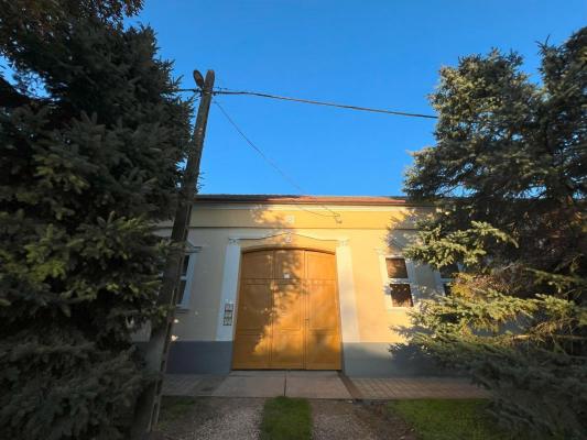 (Woon)boerderij te koop in Hongarije - Zuid - P�cs en Vill�ny - Baranya (P�cs) - B�ly - � 186.000