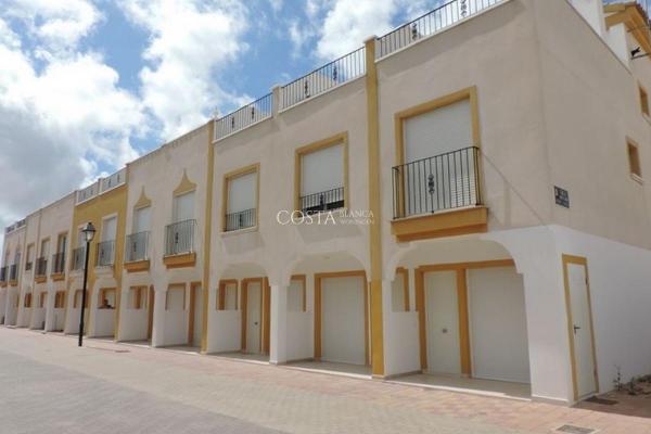 Spanje ~ Valencia (Regio) ~ Alicante (prov.) ~ Costa Blanca ~ Kust - Geschakelde woning