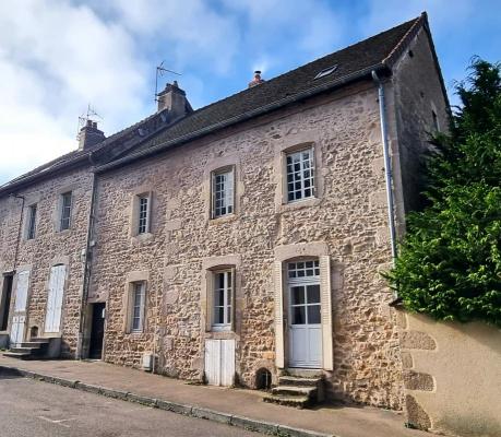 Frankrijk ~ Bourgogne ~ 71 - Sane-et-Loire - Stadswoning