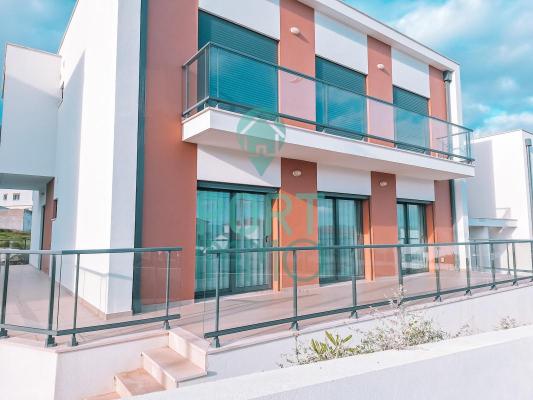 Appartement te koop in Portugal - Leiria - Caldas da Rainha - Salir do Porto -  320.000