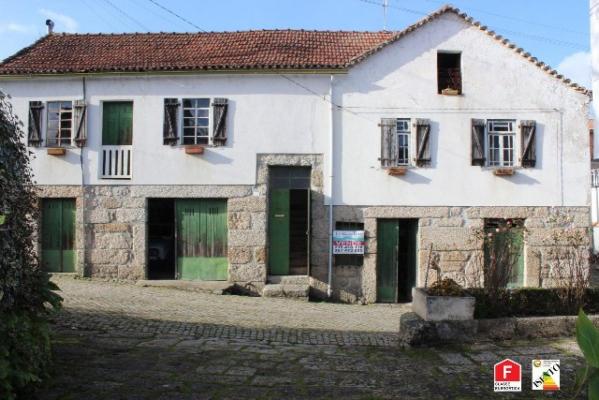 Onroerend goed bject te koop in zere - Portugal
