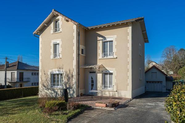 Frankrijk ~ Limousin ~ 87 - Haute-Vienne - Herenhuis