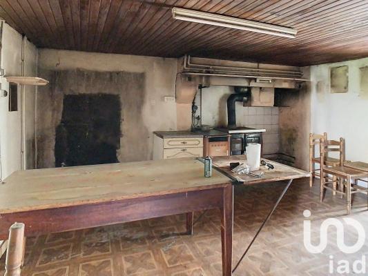 Frankrijk ~ Auvergne ~ 63 - Puy-de-Dme - (Woon)boerderij