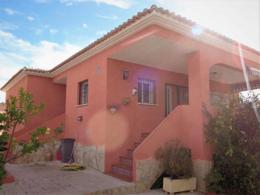 Villa te koop in Spanje - Valencia (Regio) - Costa Blanca - Calpe -  540.000