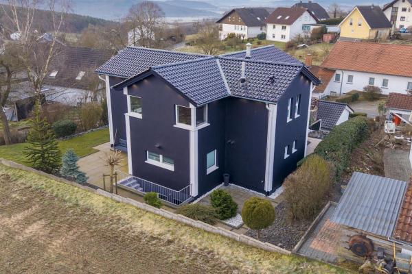 Villa te koop in Duitsland - Hessen - Hessisches Bergland - Bad Zwesten -  489.000