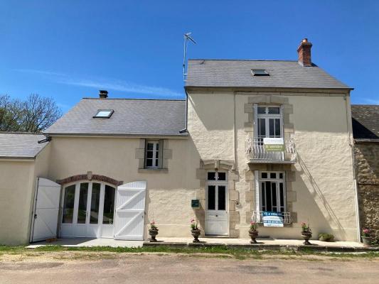 Frankrijk ~ Bourgogne ~ 58 - Nivre - Woonhuis