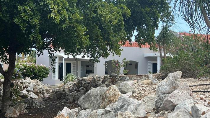 Antillen ~ Curaao - Geschakelde woning