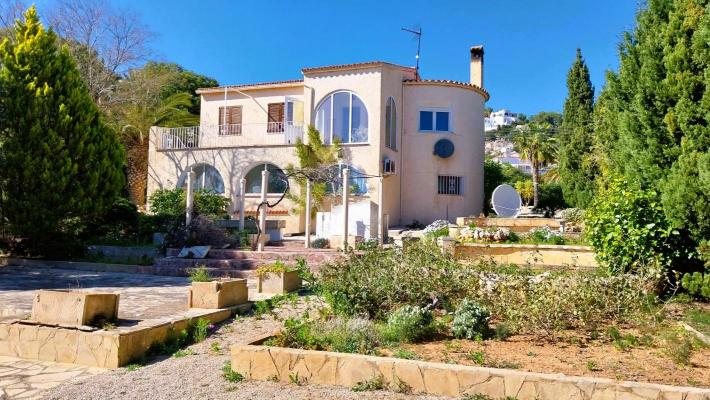 Villa te koop in Spanje - Valencia (Regio) - Costa Azahar (N) - Alcossebre -  350.000