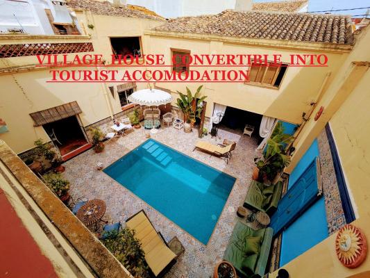 B & B / Pension te koop in Spanje - Valencia (Regio) - Alicante (prov.) - Benimeli -  398.000