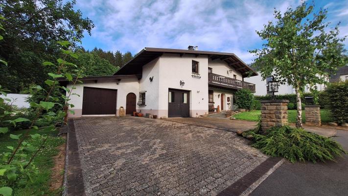 Belgi ~ Walloni ~ Prov. Luik / Eifel - Landhuis