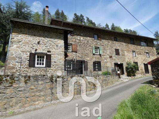 Frankrijk ~ Auvergne ~ 63 - Puy-de-Dme - Maison en pierre