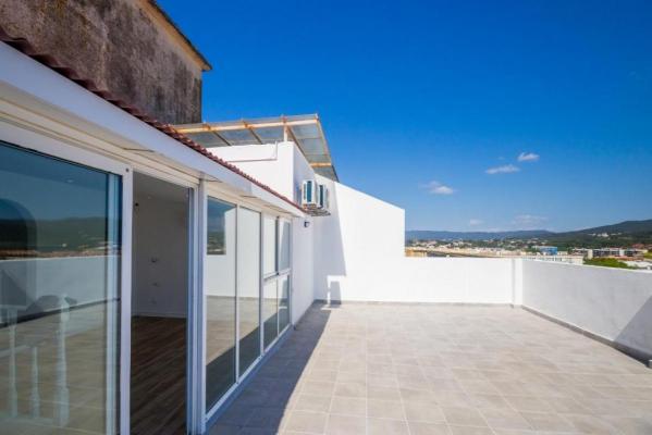 Spanje ~ Cataloni ~ Gerona ~ Costa Brava ~ Kust - Penthouse