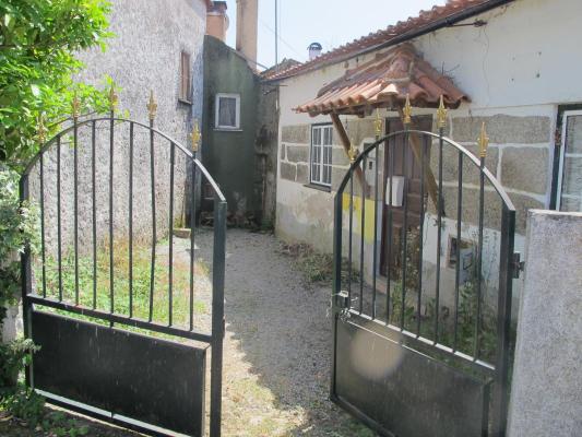 Portugal ~ Centro ~ Coimbra ~ Tbua - Overige