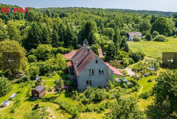 Tsjechi ~ Noord Bohemen - (Woon)boerderij