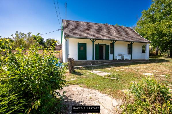 Hongarije ~ West & Balatonmeer ~ Tolna (Szekszrd) - Woonhuis
