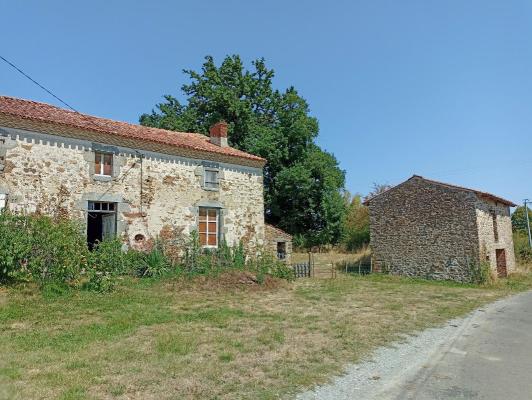 Frankrijk ~ Limousin ~ 87 - Haute-Vienne - Maison en pierre