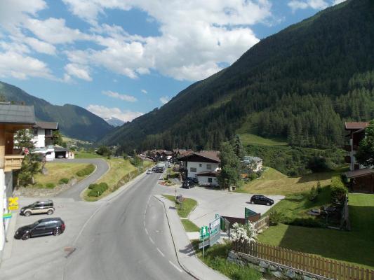 Oostenrijk ~ Tirol - Bovenwoning