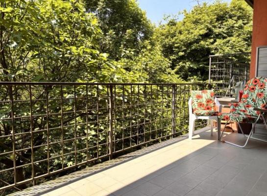 Itali� ~ Comomeer - Geschakelde woning