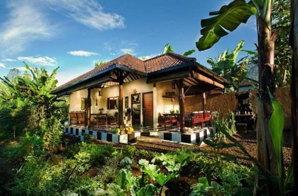 Indonesi� ~ Bali - Woon-/Werkwoning