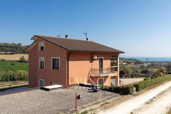Itali� ~ Marken / Marche - Woonhuis