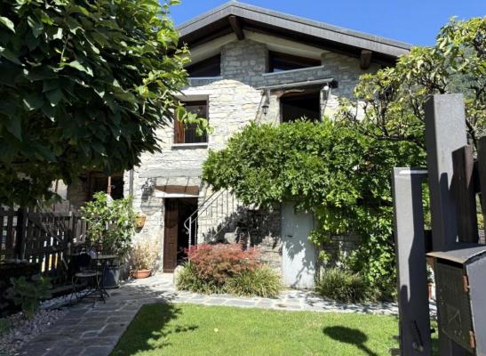 Itali� ~ Comomeer - Woonhuis