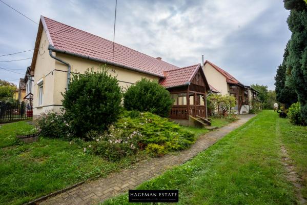 Hongarije ~ West & Balatonmeer ~ Somogy (Kaposvr) - Woonhuis