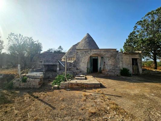 Itali� ~ Apuli� - Woonhuis