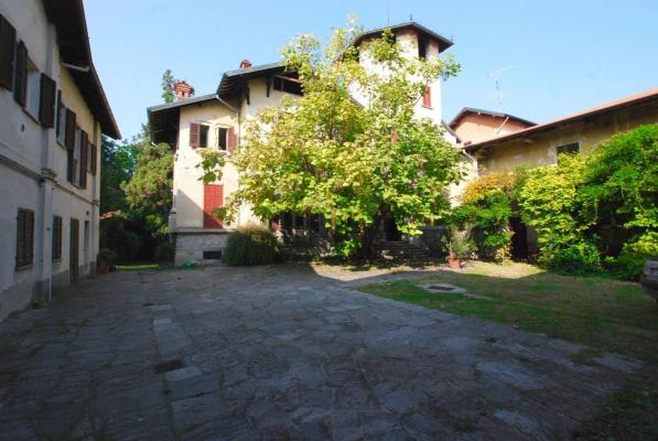 Itali� ~ Lago Maggiore - Villa