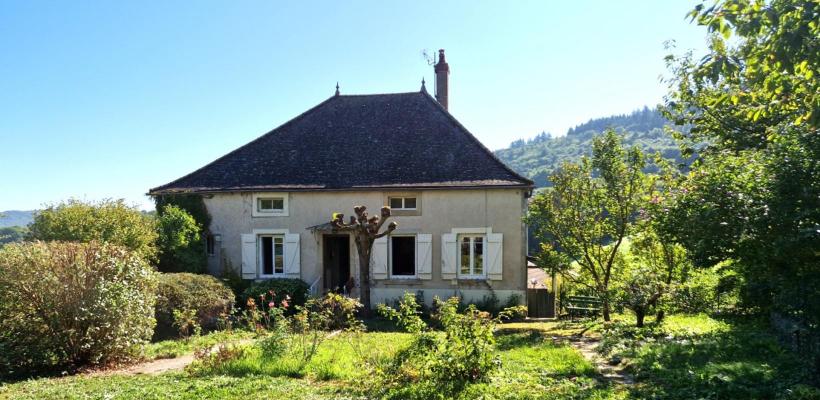 Frankrijk ~ Bourgogne ~ 71 - Sane-et-Loire - Maison de Campagne