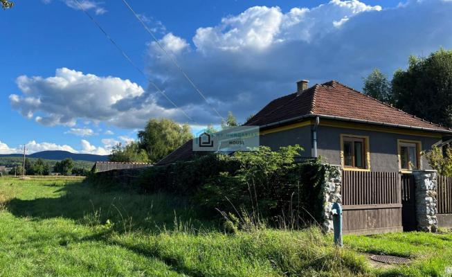 Hongarije ~ Noord: Eger & Tokaj ~ Borsod-Abaj-Zempln - Woonhuis